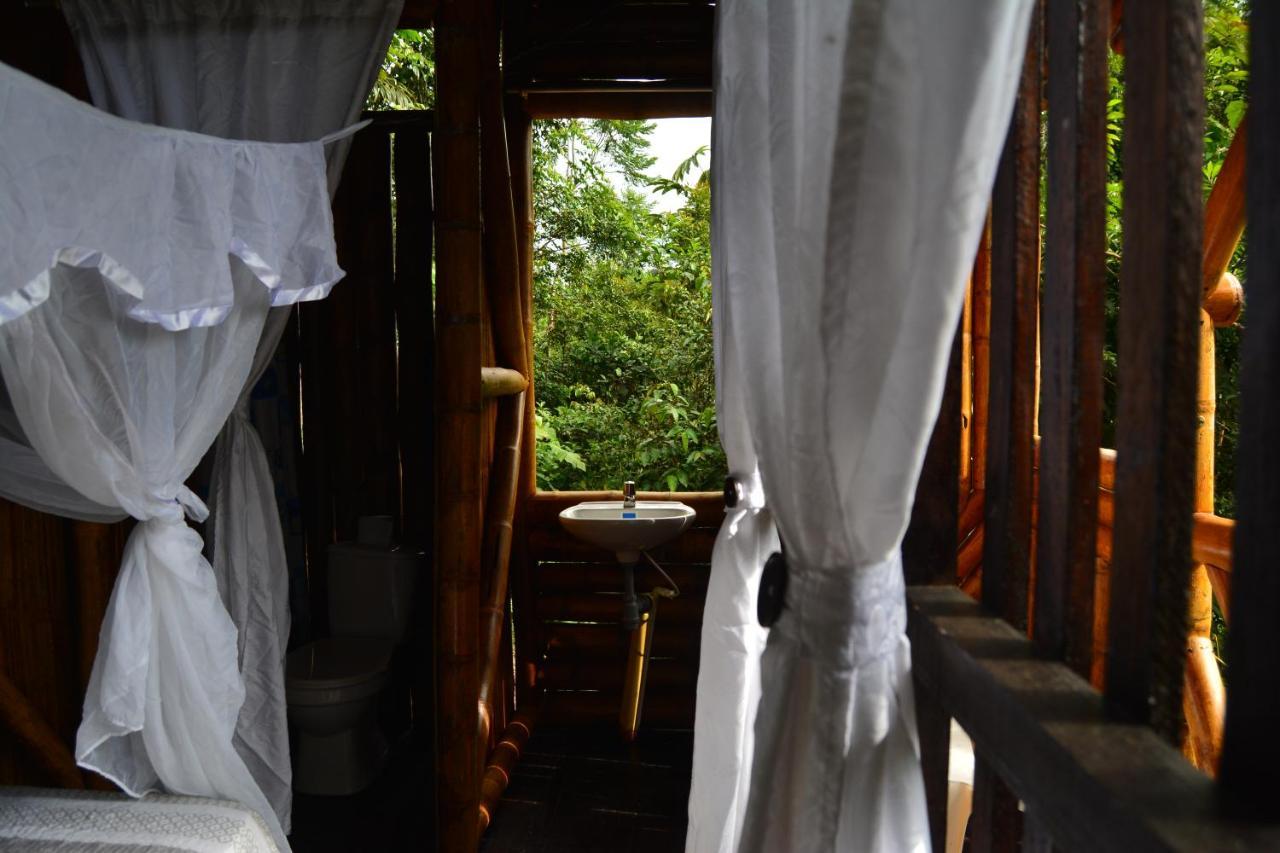 Donde Se Oculta El Sol Hotel บีญาการ์ซอน ภายนอก รูปภาพ