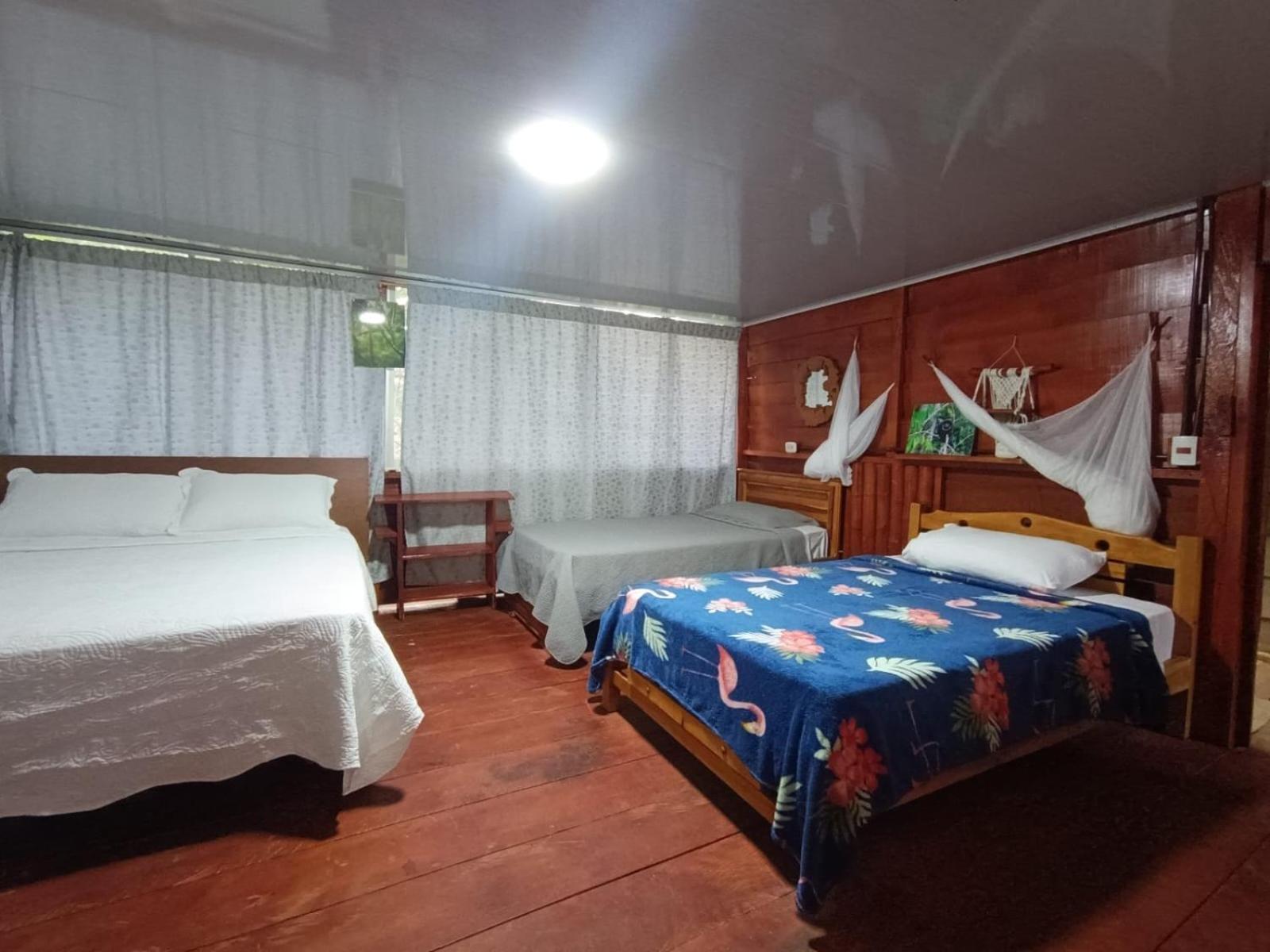 Donde Se Oculta El Sol Hotel บีญาการ์ซอน ภายนอก รูปภาพ